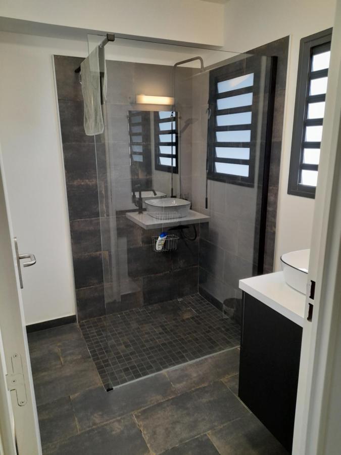 Chambre Avec Salle De Bain, Wc Et Terrasse Étang-Salé les Bains Kültér fotó